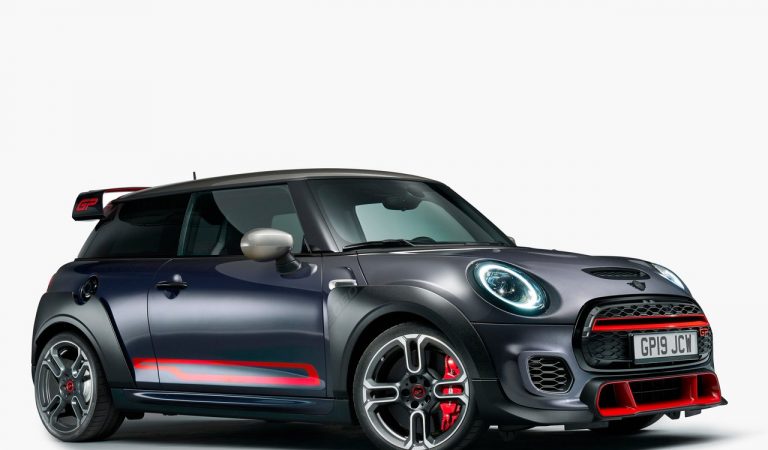 Mini John Cooper Works GP 2020: nuove foto ufficiali