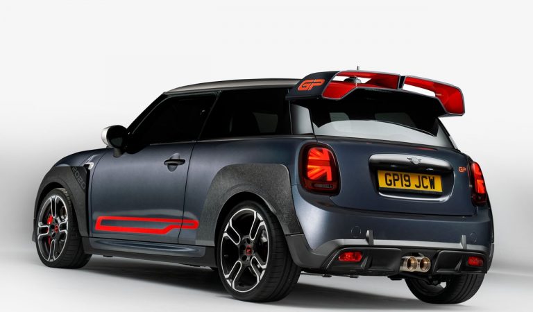 Mini John Cooper Works GP 2020: nuove foto ufficiali