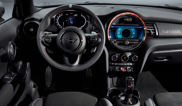 Mini John Cooper Works GP 2020: nuove foto ufficiali
