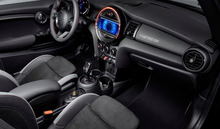 Mini John Cooper Works GP 2020: nuove foto ufficiali
