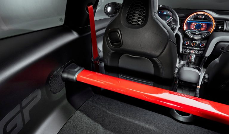 Mini John Cooper Works GP 2020: nuove foto ufficiali