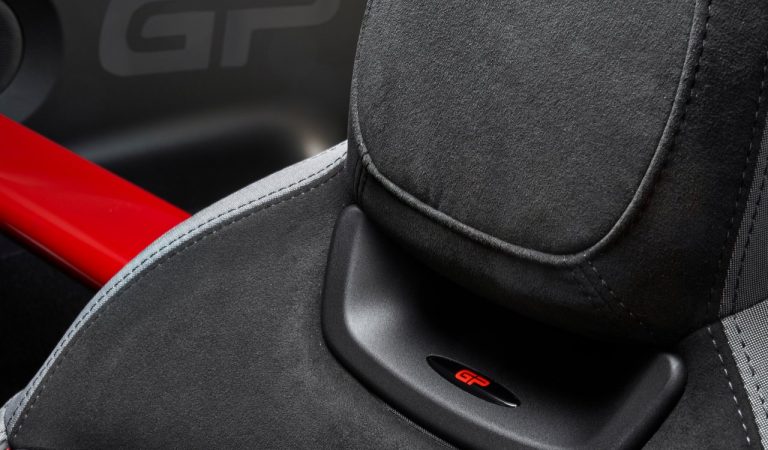 Mini John Cooper Works GP 2020: nuove foto ufficiali