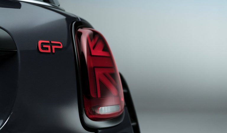 Mini John Cooper Works GP 2020: nuove foto ufficiali