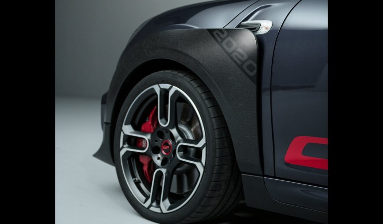 Mini John Cooper Works GP 2020: nuove foto ufficiali