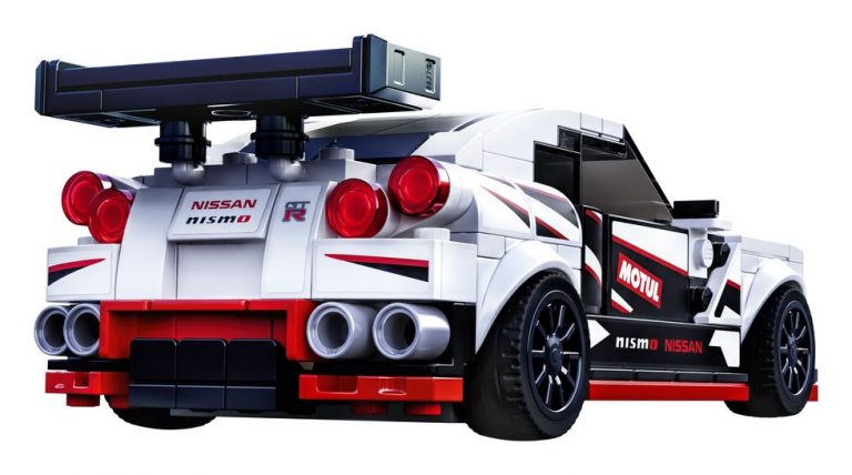 Nissan GT-R Nismo by LEGO: immagini ufficiali