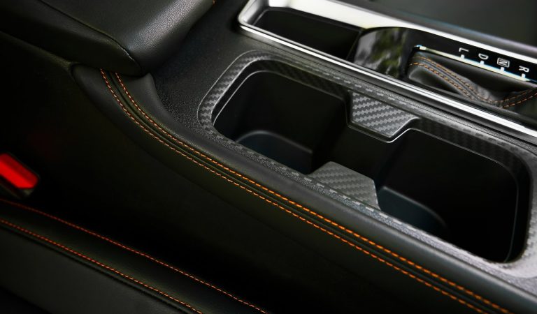 Nissan Sentra: foto ufficiali