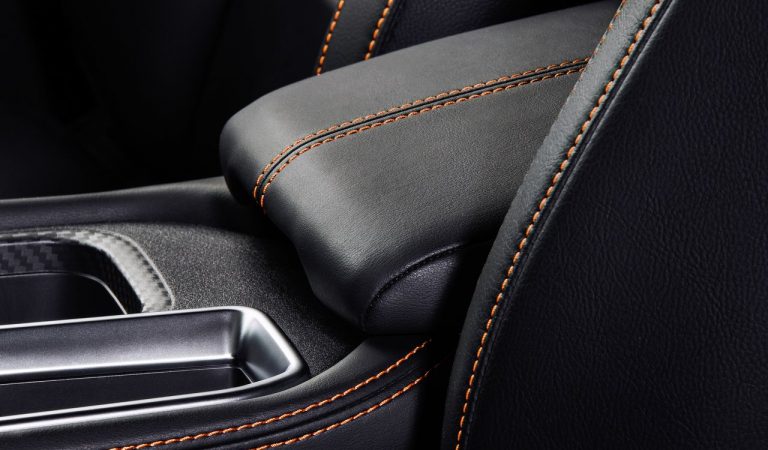 Nissan Sentra: foto ufficiali