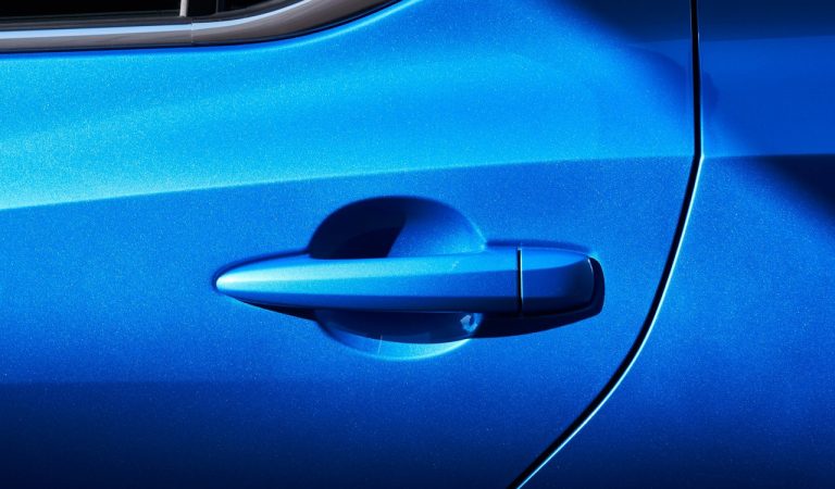 Nissan Sentra: foto ufficiali