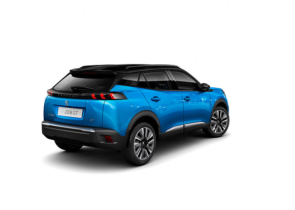 Nuova Peugeot 2008: nuove foto ufficiali