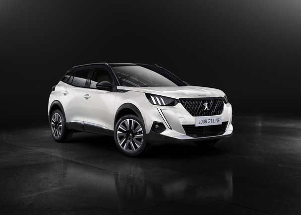 Nuova Peugeot 2008: nuove foto ufficiali
