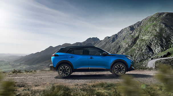 Nuova Peugeot 2008: nuove foto ufficiali