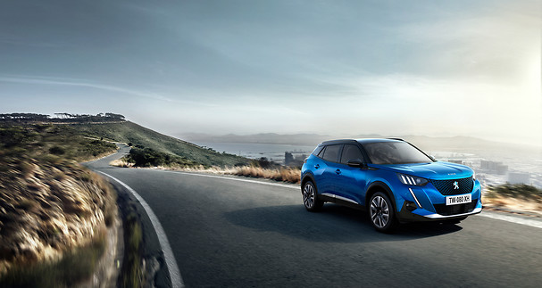 Nuova Peugeot 2008: nuove foto ufficiali