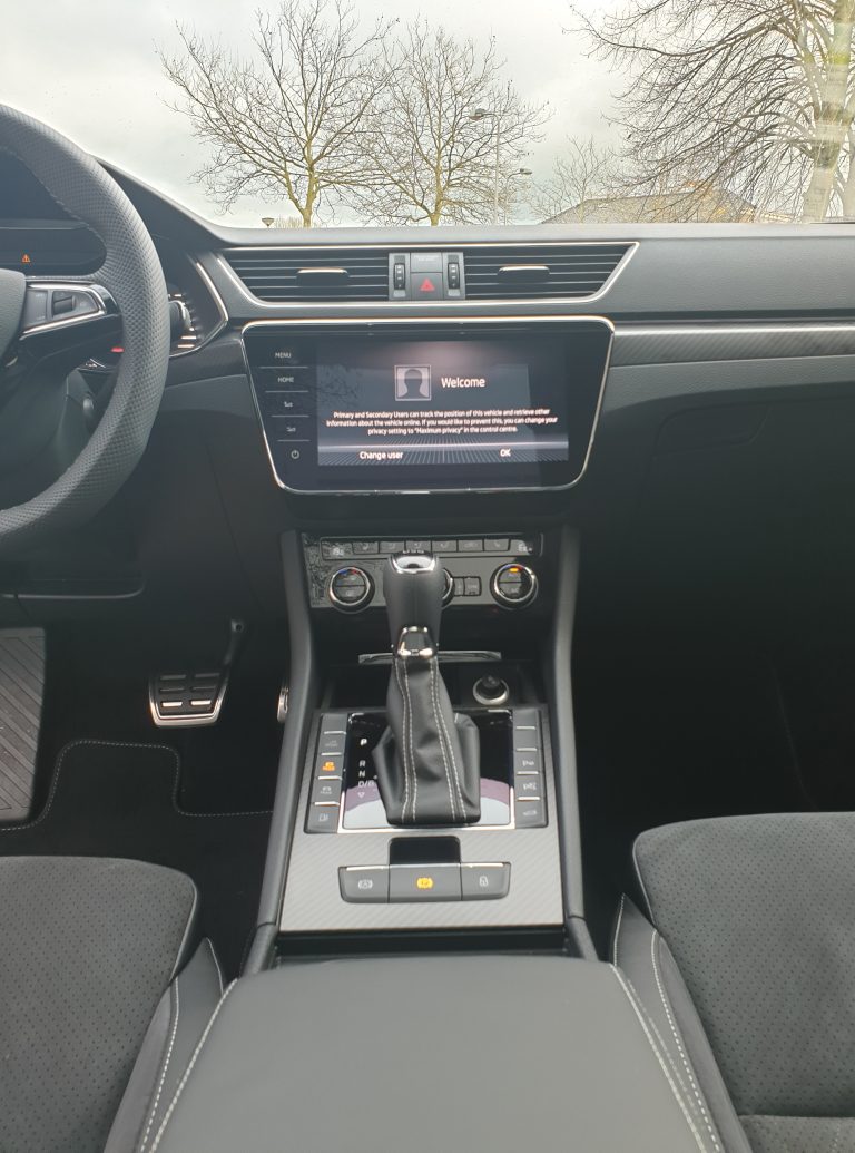 Skoda Superb iV: nuove immagini