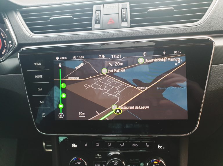 Skoda Superb iV: nuove immagini