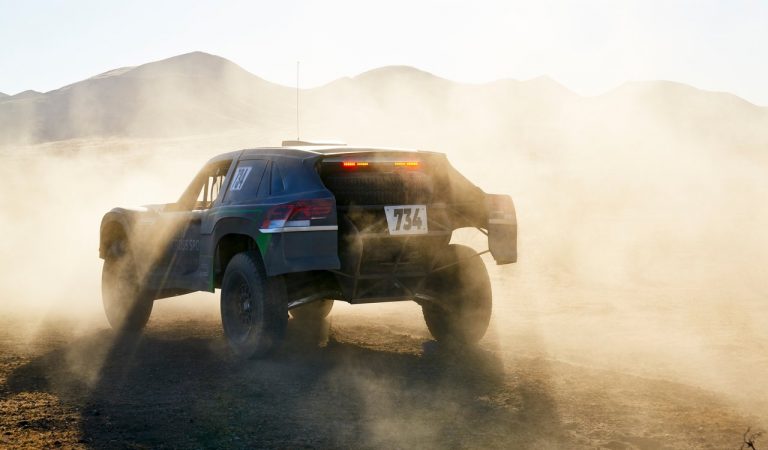 Volkswagen Atlas Cross Sport R Concept: le immagini ufficiali
