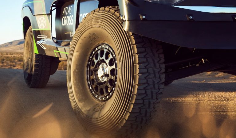 Volkswagen Atlas Cross Sport R Concept: le immagini ufficiali