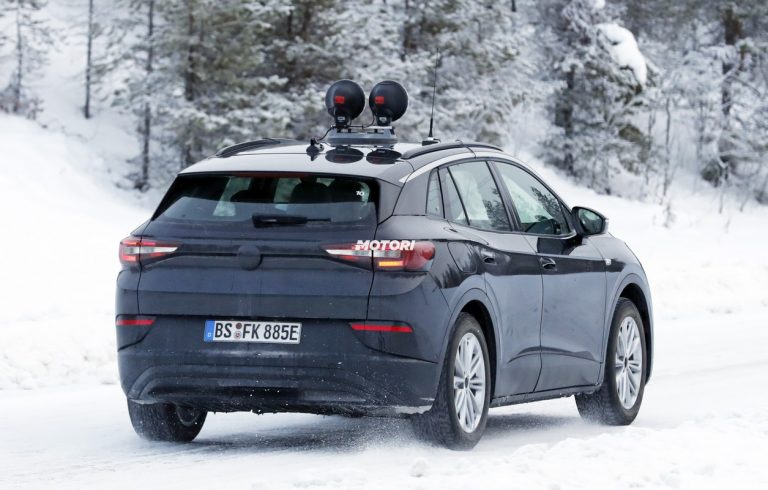 Volkswagen ID.4X: le foto spia