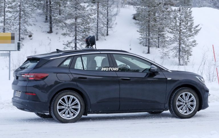 Volkswagen ID.4X: le foto spia