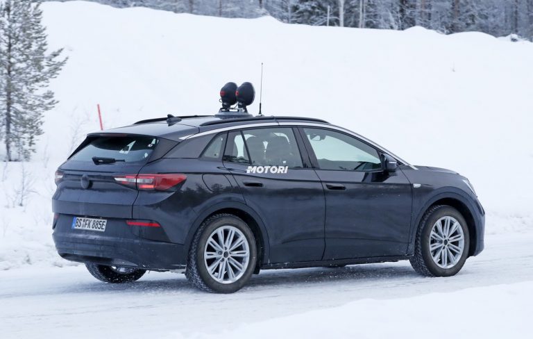 Volkswagen ID.4X: le foto spia