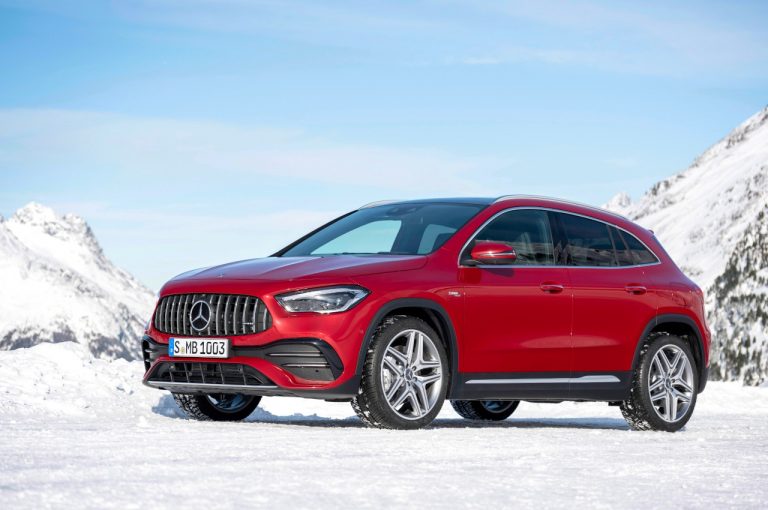 Mercedes GLA 35 AMG 2020: immagini ufficiali