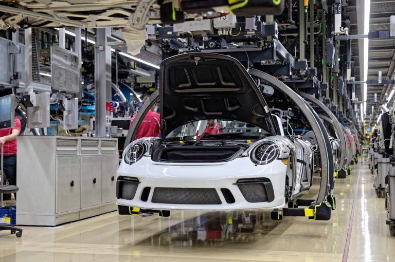 Porsche 911 serie 991, l'ultimo esemplare e la storia nelle immagini