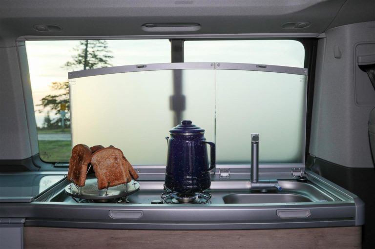 Volkswagen California 6.1 2020: immagini ufficiali