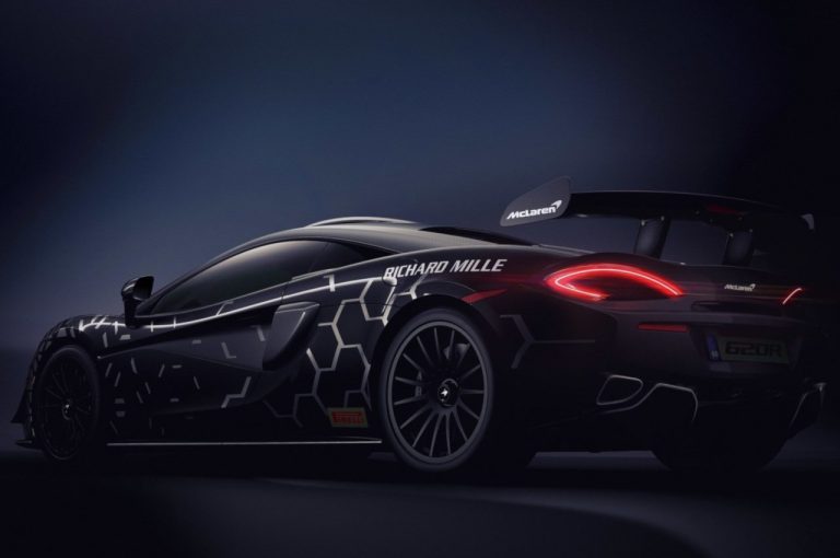 McLaren 620R 2020: immagini ufficiali