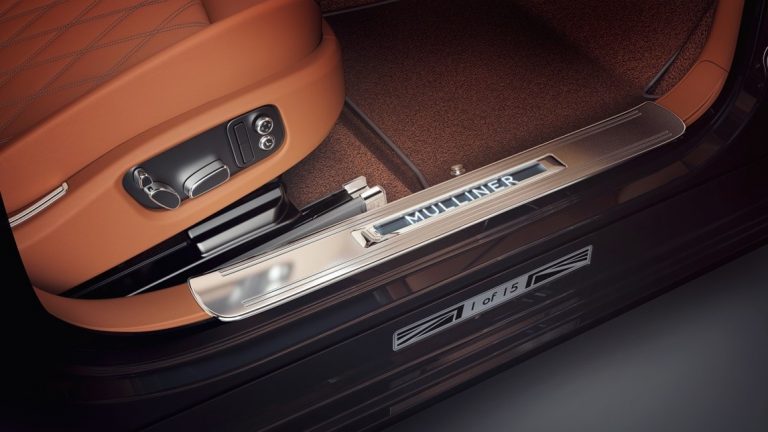 Bentley Mulsanne Extended Wheelbase Limited Edition: foto ufficiali