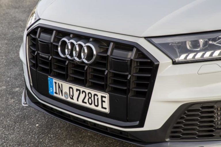 Audi Q7 TFSI e quattro 2020: immagini ufficiali