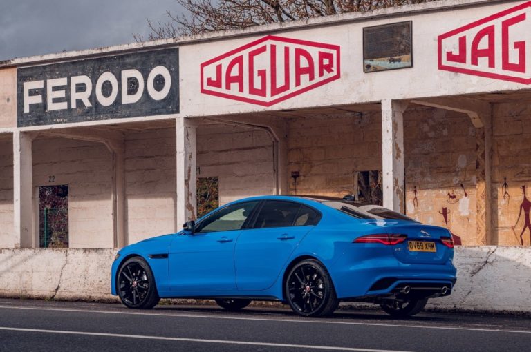 Jaguar XE Reims Edition 2020: immagini ufficiali