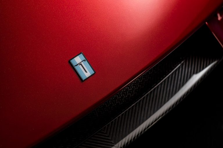 De Tomaso P72, estetica, tecnica, progettazione: immagini ufficiali
