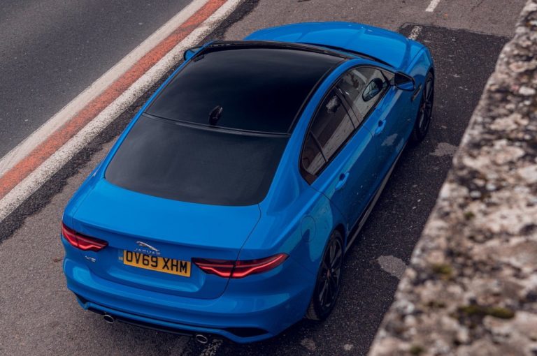 Jaguar XE Reims Edition 2020: immagini ufficiali