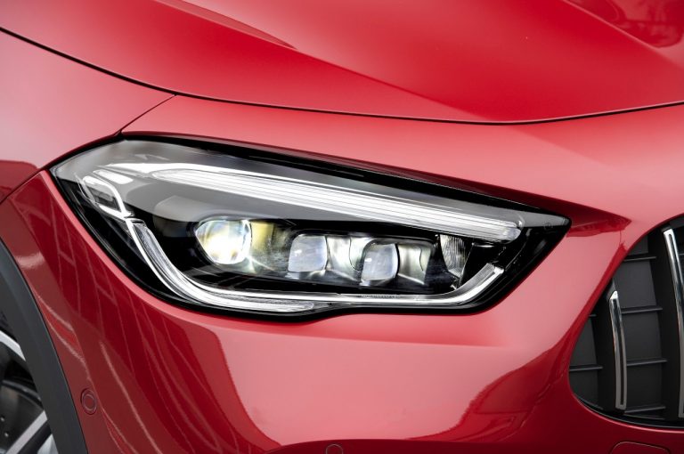 Mercedes GLA 35 AMG 2020: immagini ufficiali