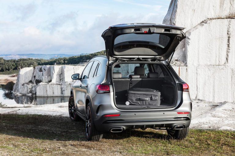 Mercedes GLA 2020: immagini ufficiali