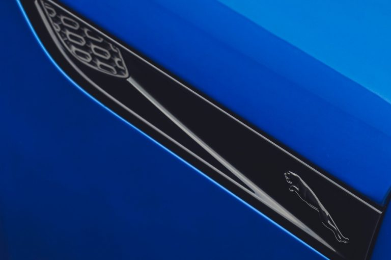 Jaguar F-Type 2020: immagini ufficiali