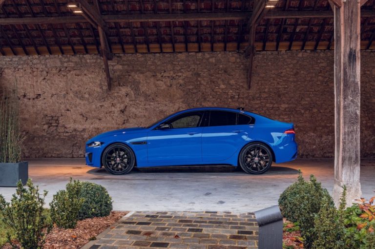 Jaguar XE Reims Edition 2020: immagini ufficiali