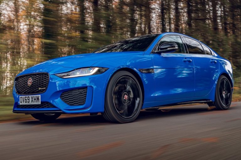 Jaguar XE Reims Edition 2020: immagini ufficiali