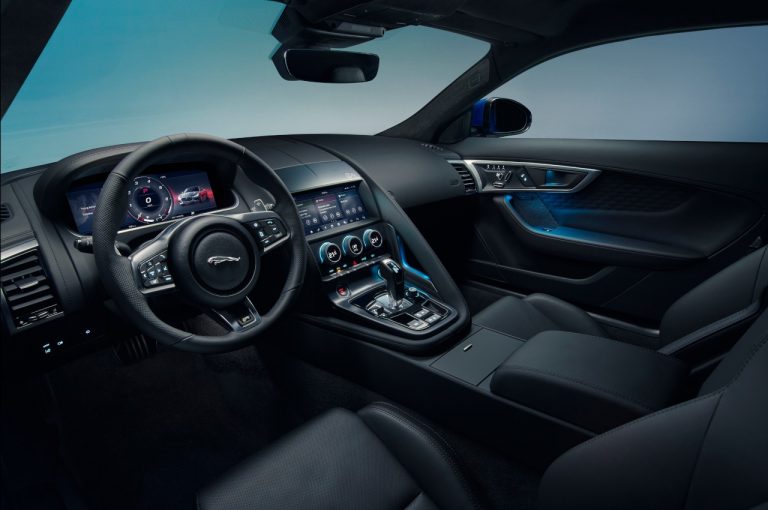 Jaguar F-Type 2020: immagini ufficiali