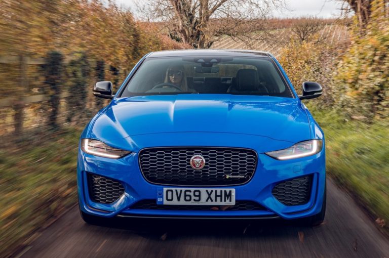 Jaguar XE Reims Edition 2020: immagini ufficiali