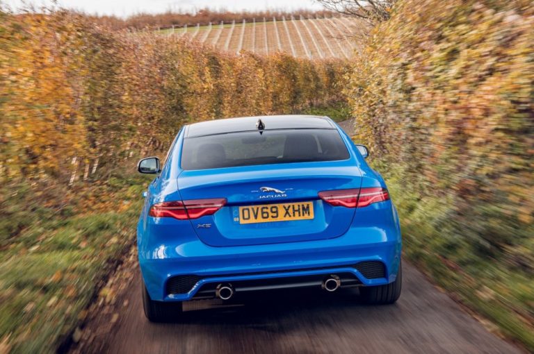 Jaguar XE Reims Edition 2020: immagini ufficiali