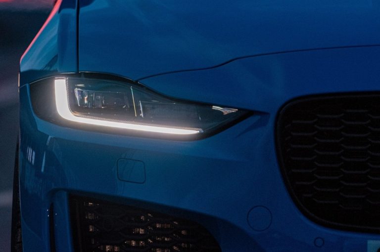Jaguar XE Reims Edition 2020: immagini ufficiali