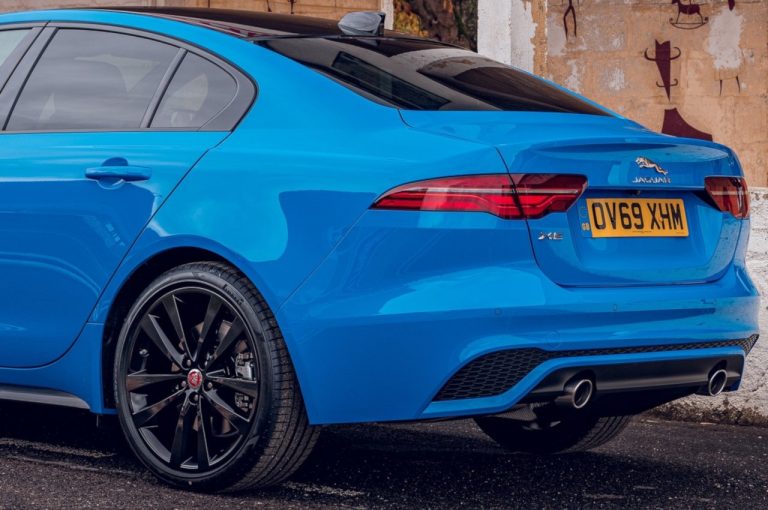 Jaguar XE Reims Edition 2020: immagini ufficiali