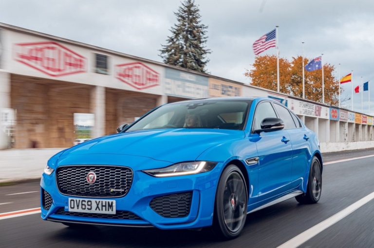 Jaguar XE Reims Edition 2020: immagini ufficiali