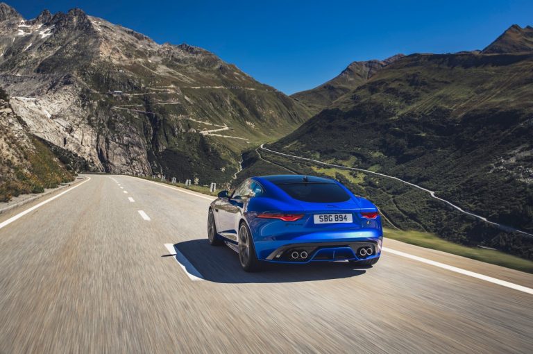 Jaguar F-Type 2020: immagini ufficiali