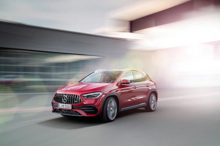 Mercedes GLA 35 AMG 2020: immagini ufficiali