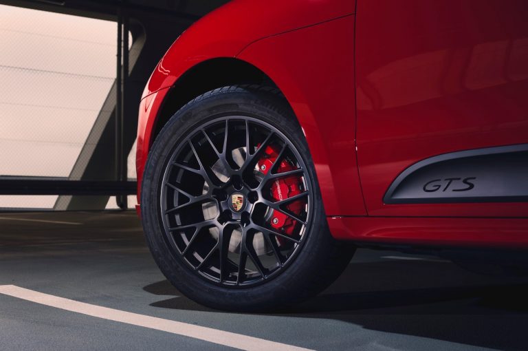 Porsche Macan GTS 2020: immagini ufficiali