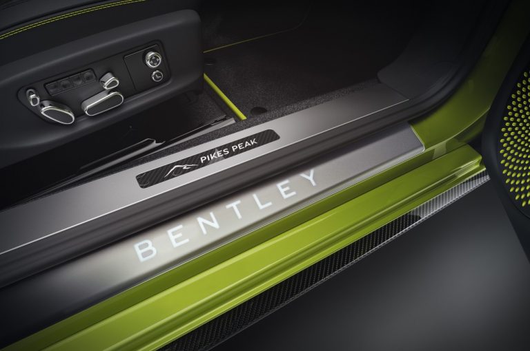 Bentley Continental GT Pikes Peak Limited Edition 2020: immagini ufficiali