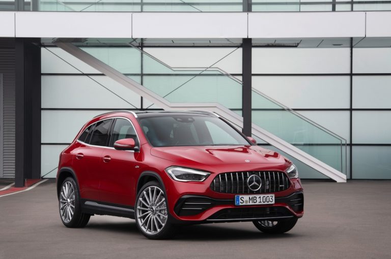 Mercedes GLA 35 AMG 2020: immagini ufficiali