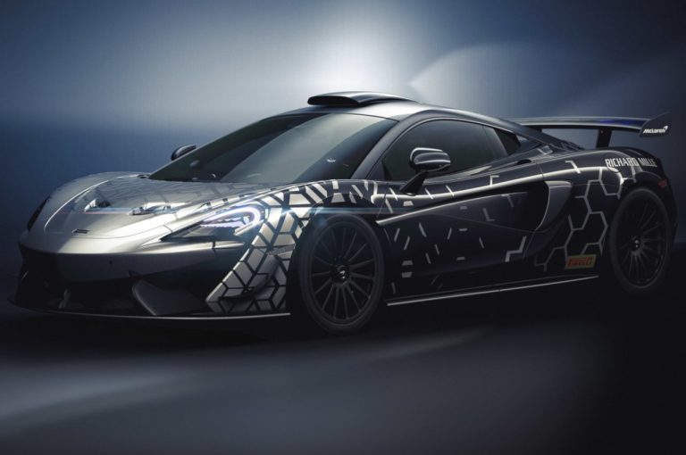McLaren 620R 2020: immagini ufficiali