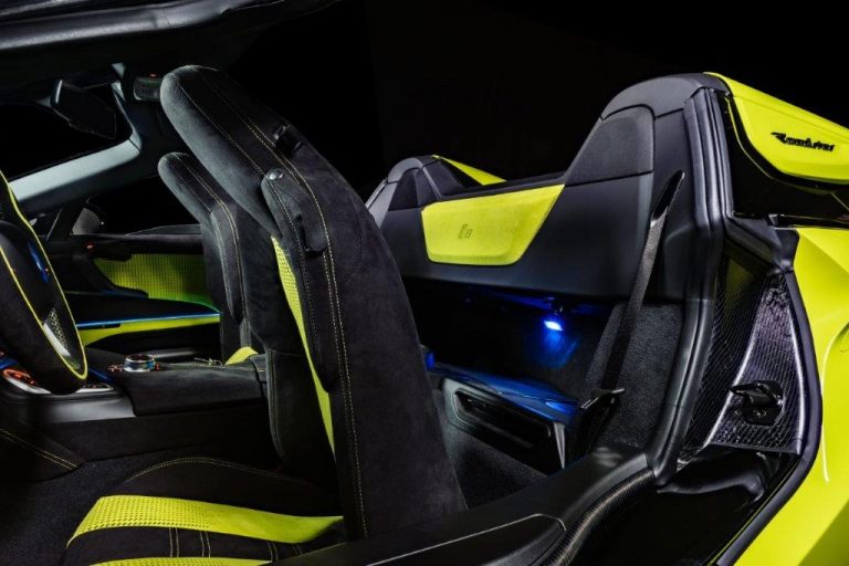 BMW i8 Roadster LimeLight Edition: la one-off veste Alcantara